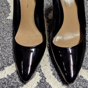 7m Via Spiga Patent Leather High Heel